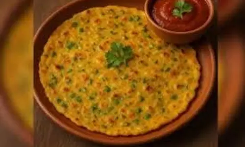 Corn Flour Methi Chilla: नाश्ते में झटपट बनाएं कॉर्न फ्लोर मेथी चीला Corn Flour Methi Chilla: नाश्ते में झटपट बनाएं कॉर्न फ्लोर मेथी चीला