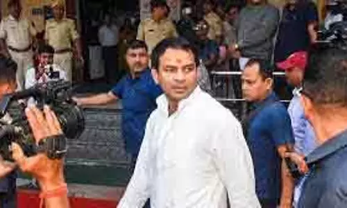 CCTV कैमरे पर गोलियां चलाई गईं; जिला कांग्रेस प्रमुख के पति के खिलाफ FIR दर्ज CCTV कैमरे पर गोलियां चलाई गईं; जिला कांग्रेस प्रमुख के पति के खिलाफ FIR दर्ज