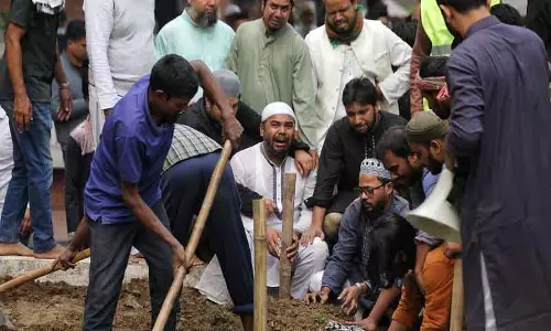 Dhaka यूनिवर्सिटी के बंगबंधु हॉल का नाम बदलकर शहीद उस्मान हादी हॉल किया गया