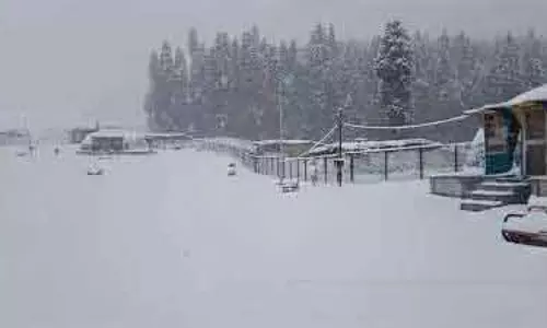 Kashmir में बर्फबारी और बारिश से सूखा खत्म हुआ
