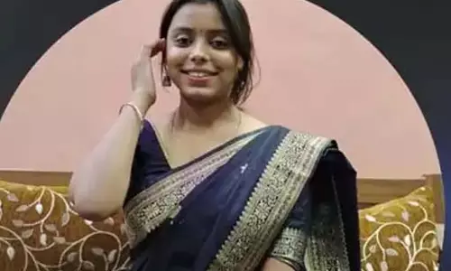 बी-टेक छात्रा की लाश मिली, जिंदल युनिवर्सिटी के हॉस्टल में हड़कंप बी-टेक छात्रा की लाश मिली, जिंदल युनिवर्सिटी के हॉस्टल में हड़कंप
