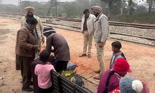 Jalandhar: ग्रामीण जिला पुलिस ने ड्रग्स के खिलाफ घेराबंदी और तलाशी अभियान शुरू किया Jalandhar: ग्रामीण जिला पुलिस ने ड्रग्स के खिलाफ घेराबंदी और तलाशी अभियान शुरू किया