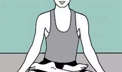 Health:सुबह उठने के बाद करें ये योगासन, दिनभर बनी रहेगी शरीर में एनर्जी