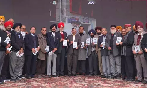 Jalandhar: स्कूल ने डेढ़ सौवीं वर्षगांठ मनाई Jalandhar: स्कूल ने डेढ़ सौवीं वर्षगांठ मनाई