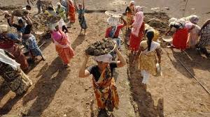 Punjab : मनरेगा पर केंद्र सरकार का कदम गरीबों के साथ अन्याय