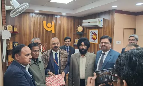 Haryana : रिटायर्ड कर्मचारी PNB की ग्रोथ के लिए ज़रूरी हैं ज़ोनल मैनेजर Haryana : रिटायर्ड कर्मचारी PNB की ग्रोथ के लिए ज़रूरी हैं ज़ोनल मैनेजर
