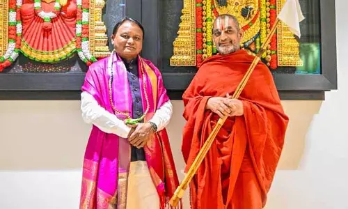 CM Majhi ने हैदराबाद के स्टैच्यू ऑफ इक्वेलिटी का दौरा किया, जगद्गुरु रामानुजाचार्य को श्रद्धांजलि दी