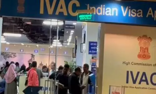Bangladesh: चटगांव में भारतीय वीज़ा सेवाएं सस्पेंड Bangladesh: चटगांव में भारतीय वीज़ा सेवाएं सस्पेंड