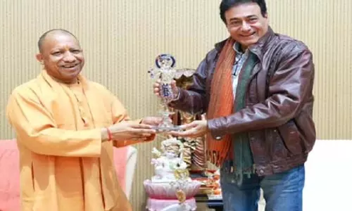 महाभारत के भगवान कृष्ण ने की सीएम योगी आदित्यनाथ से मुलाकात