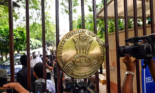 दिल्ली उच्च न्यायालय में जनहित याचिका, AIU पर अवैध कार्यकाल विस्तार और शासन उल्लंघन का आरोप दिल्ली उच्च न्यायालय में जनहित याचिका, AIU पर अवैध कार्यकाल विस्तार और शासन उल्लंघन का आरोप