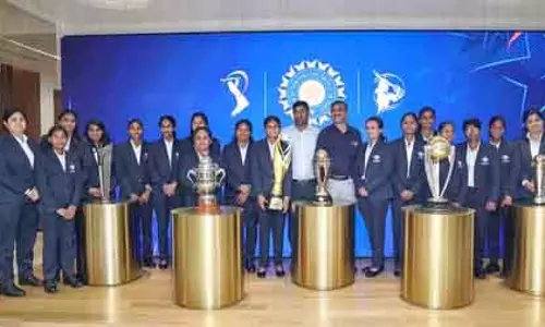 विश्व कप जीतने वाली भारतीय ब्लाइंड महिला टीम ने BCCI मुख्यालय का दौरा किया।