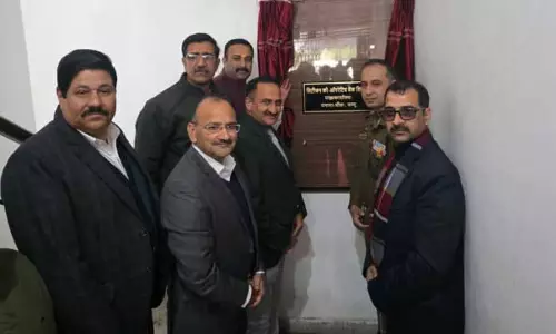 CCBL हेड ऑफिस में संस्कृत नेम प्लेट लगाई गई CCBL हेड ऑफिस में संस्कृत नेम प्लेट लगाई गई