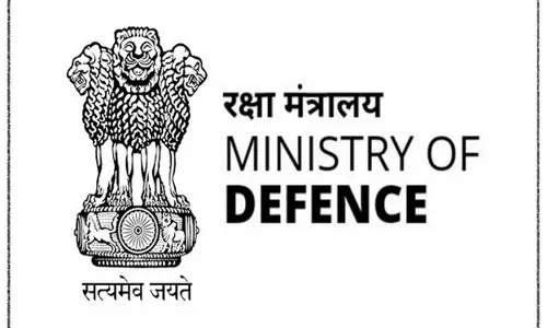 रिश्वतखोरी मामले में बिचौलिए की गिरफ्तारी के बाद रक्षा मंत्रालय ने अपनाई सख्त नीति