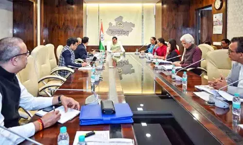 Madhya Pradesh पर कर्ज 4.65 लाख करोड़ रुपये से ज़्यादा हुआ, बजट से भी ज़्यादा Madhya Pradesh पर कर्ज 4.65 लाख करोड़ रुपये से ज़्यादा हुआ, बजट से भी ज़्यादा
