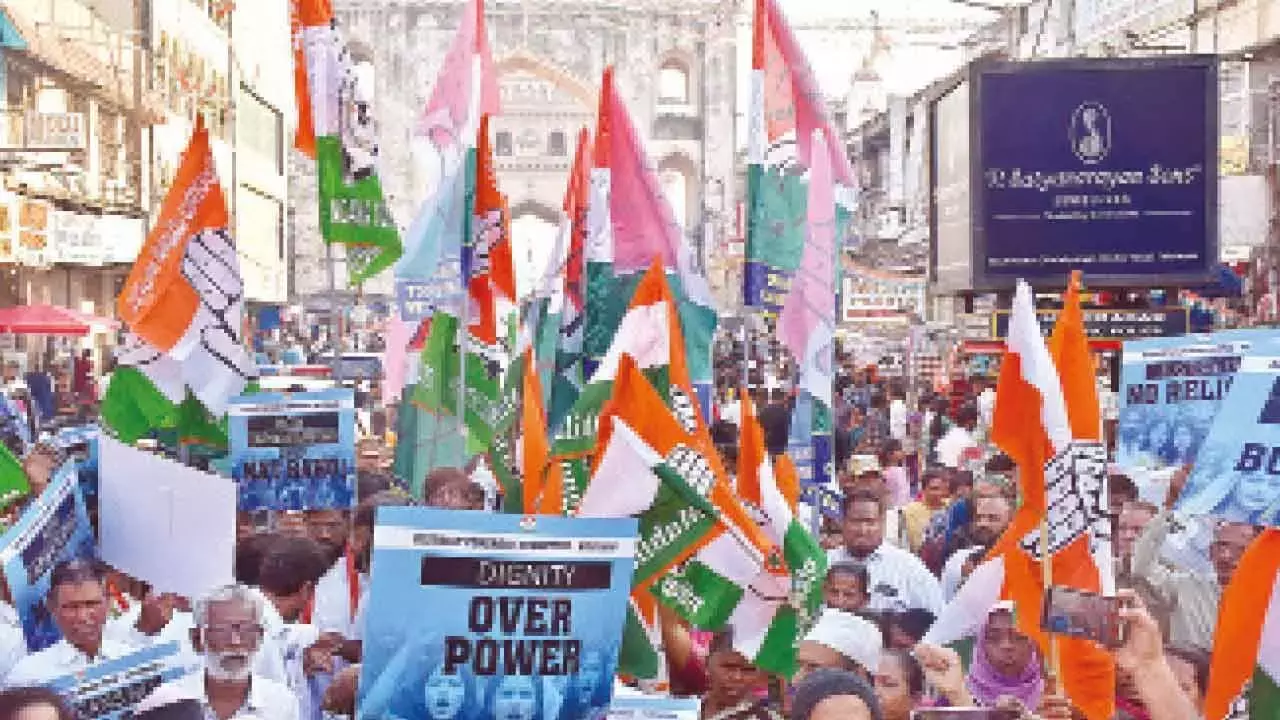 Hijab: कांग्रेस ने नीतीश कुमार से सार्वजनिक माफी की मांग की Hijab: कांग्रेस ने नीतीश कुमार से सार्वजनिक माफी की मांग की