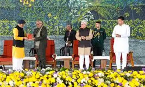 आंतरिक शांति और सामाजिक सौहार्द के लिए ध्यान अनिवार्य: उपराष्ट्रपति आंतरिक शांति और सामाजिक सौहार्द के लिए ध्यान अनिवार्य: उपराष्ट्रपति