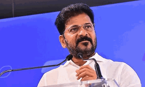 Telangana CM रेवंत रेड्डी की क्रिसमस पर की गई टिप्पणियों से राजनीतिक तूफान खड़ा हो गया