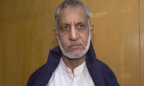 Toshakhana 2 मामले में इमरान खान को 17 साल की सजा, पाकिस्तानी जनता में रोष Toshakhana 2 मामले में इमरान खान को 17 साल की सजा, पाकिस्तानी जनता में रोष