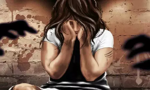 Bhubaneswar: नौकरी का झांसा देकर नाबालिग से रेप का आरोप Bhubaneswar: नौकरी का झांसा देकर नाबालिग से रेप का आरोप