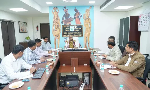 छत्तीसगढ़ का किसान देश की खाद्य सुरक्षा की रीढ़, उसके हितों से समझौता नहीं , FCI समीक्षा बैठक में सांसद बृजमोहन अग्रवाल का दो टूक संदेश छत्तीसगढ़ का किसान देश की खाद्य सुरक्षा की रीढ़, उसके हितों से समझौता नहीं , FCI समीक्षा बैठक में सांसद बृजमोहन अग्रवाल का दो टूक संदेश