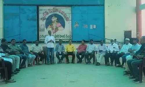 हमें minority कर्मचारियों की समस्याओं को हल करने के लिए एकजुट होना होगा हमें minority कर्मचारियों की समस्याओं को हल करने के लिए एकजुट होना होगा