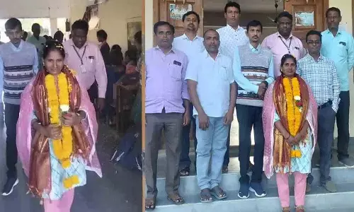 GJC स्टाफ ने सरपंच बनने पर गेस्ट लेक्चरर माधवी को सम्मानित किया GJC स्टाफ ने सरपंच बनने पर गेस्ट लेक्चरर माधवी को सम्मानित किया