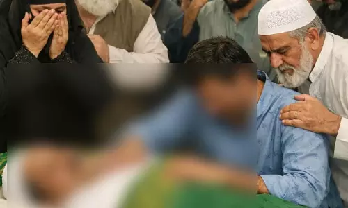 सांकेतिक तस्वीर (AI) सांकेतिक तस्वीर (AI)