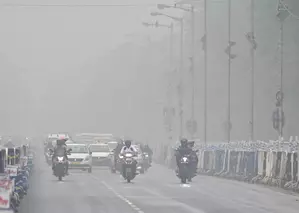 न्यूनतम तापमान गिरने से MeT ऑफिस ने पूरे बंगाल में कोहरे का अलर्ट जारी किया न्यूनतम तापमान गिरने से MeT ऑफिस ने पूरे बंगाल में कोहरे का अलर्ट जारी किया