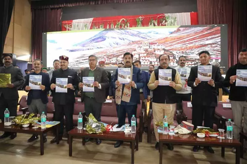 Himachal के उपमुख्यमंत्री अग्निहोत्री ने कोऑपरेटिव्स को राज्य की 50,000 करोड़ रुपये की रीढ़ बताया Himachal के उपमुख्यमंत्री अग्निहोत्री ने कोऑपरेटिव्स को राज्य की 50,000 करोड़ रुपये की रीढ़ बताया