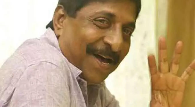 फिल्म जगत ने मलयालम निर्माता श्रीनिवासन के निधन पर शोक व्यक्त किया फिल्म जगत ने मलयालम निर्माता श्रीनिवासन के निधन पर शोक व्यक्त किया