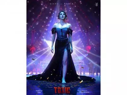 Toxic: Kiara आडवाणी का नादिया के तौर पर शानदार पहला लुक यश ने रिवील किया Toxic: Kiara आडवाणी का नादिया के तौर पर शानदार पहला लुक यश ने रिवील किया