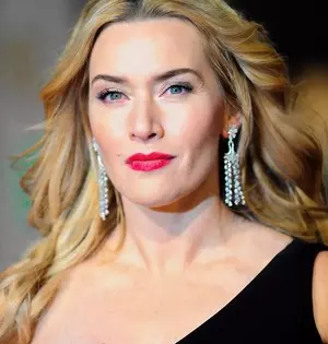 Kate Winslet ने डायरेक्टोरियल डेब्यू में किया खुद को रीकास्ट Kate Winslet ने डायरेक्टोरियल डेब्यू में किया खुद को रीकास्ट