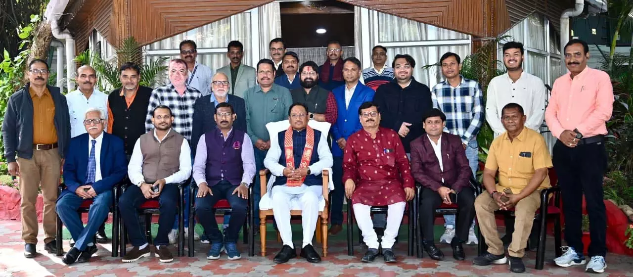 छत्तीसगढ़ सरकार पर्यटन के समग्र विकास के लिए पूरी तरह प्रतिबद्ध : CM विष्णुदेव साय छत्तीसगढ़ सरकार पर्यटन के समग्र विकास के लिए पूरी तरह प्रतिबद्ध : CM विष्णुदेव साय