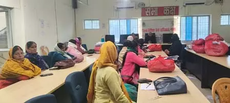 कार्यस्थल पर महिलाओं के यौन उत्पीड़न रोकथाम पर विशेष कार्यक्रम, जागरूकता बढ़ाने पर जोर कार्यस्थल पर महिलाओं के यौन उत्पीड़न रोकथाम पर विशेष कार्यक्रम, जागरूकता बढ़ाने पर जोर