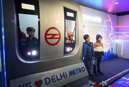 प्रदूषण से निपटने के लिए सार्वजनिक परिवहन को मजबूत करना आवश्यक: सीएम रेखा गुप्ता प्रदूषण से निपटने के लिए सार्वजनिक परिवहन को मजबूत करना आवश्यक: सीएम रेखा गुप्ता