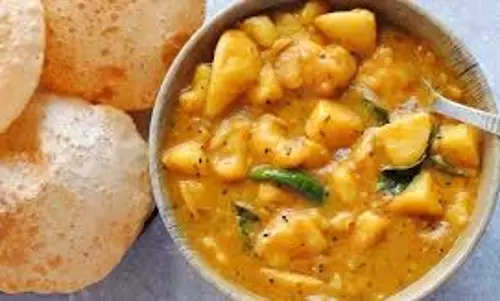 Potato Puri: क्रंची और करारी बनेंगी आलू की पूरियांआज़मा लें ये ट्रिक Potato Puri: क्रंची और करारी बनेंगी आलू की पूरियांआज़मा लें ये ट्रिक