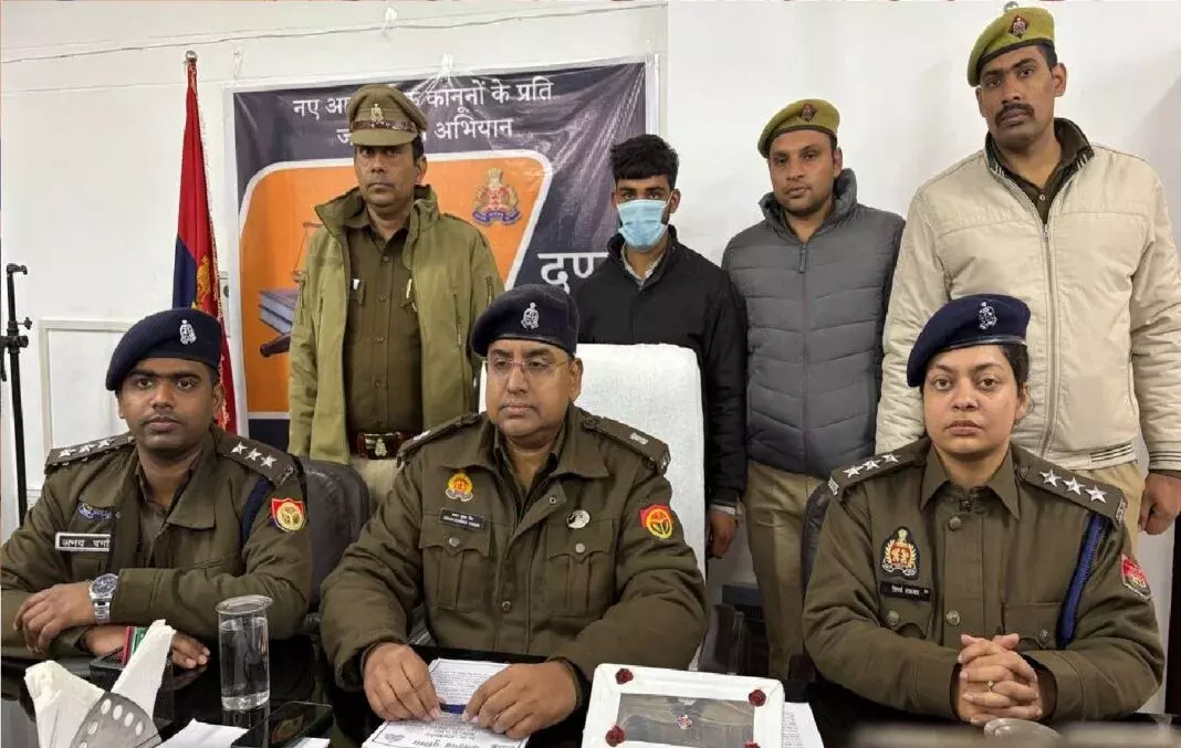 Fatehgarh: दरीगेट लूटकांड का आरोपी पुलिस गिरफ्त में