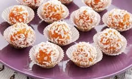 Gajar Ki Mithai: ठंड में स्वाद और सेहत का मजा देंगे गाजर की मिठाई, फटाफट नोट कर लें रेसिपी Gajar Ki Mithai: ठंड में स्वाद और सेहत का मजा देंगे गाजर की मिठाई, फटाफट नोट कर लें रेसिपी