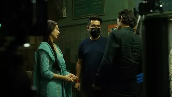 Saumya Tandon ने खुलासा किया कि उन्होंने धुरंधर में अक्षय खन्ना को असली थप्पड़ मारा Saumya Tandon ने खुलासा किया कि उन्होंने धुरंधर में अक्षय खन्ना को असली थप्पड़ मारा
