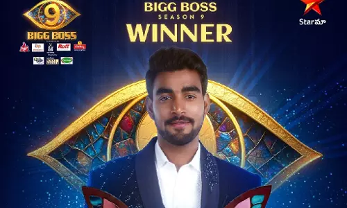 Bigg Boss तेलुगु 9 के विजेता बने कल्याण पडला, ग्रैंड फिनाले में बड़ा ट्विस्ट Bigg Boss तेलुगु 9 के विजेता बने कल्याण पडला, ग्रैंड फिनाले में बड़ा ट्विस्ट