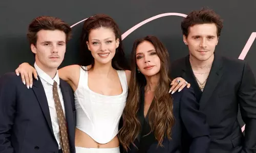 Cruz Beckham का दावा है कि झगड़े की अफवाहों के बीच ब्रुकलिन ने उन्हें ब्लॉक कर दिया Cruz Beckham का दावा है कि झगड़े की अफवाहों के बीच ब्रुकलिन ने उन्हें ब्लॉक कर दिया