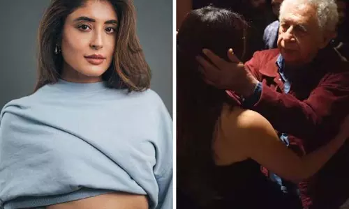 Kritika Kamra ने स्क्रीनिंग के बाद नसीरुद्दीन शाह की प्रशंसा को याद किया