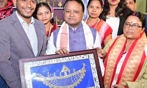 सीएम ने परब 2025 में 545 करोड़ रुपये की परियोजनाओं का शुभारंभ किया। सीएम ने परब 2025 में 545 करोड़ रुपये की परियोजनाओं का शुभारंभ किया।