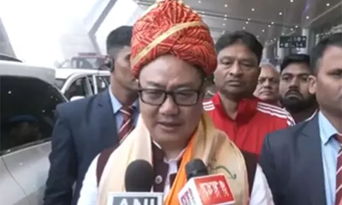 अजमेर शरीफ दरगाह में Kiren Rijiju ने समृद्धि, सद्भाव और शांति के लिए प्रार्थना की