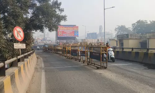 Bareilly: सर्दी का प्रकोप जारी, धूप ने दी थोड़ी राहत, 5.1°C तापमान Bareilly: सर्दी का प्रकोप जारी, धूप ने दी थोड़ी राहत, 5.1°C तापमान