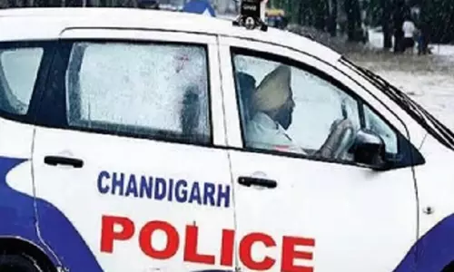 Chandigarh: चंडीगढ़ में इमरजेंसी सेवा का बदलाव, डायल 112 अस्थायी बंद Chandigarh: चंडीगढ़ में इमरजेंसी सेवा का बदलाव, डायल 112 अस्थायी बंद