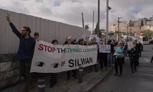 East Jerusalem  में भारी तोड़फोड़: 4 मंजिला इमारत ढहने से 100 फिलिस्तीनी बेघर