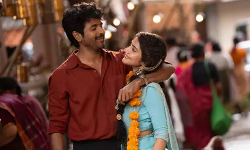 Sivakarthikeyan, रवि मोहन-स्टारर पराशक्ति की रिलीज़ 10 जनवरी तक आगे बढ़ी Sivakarthikeyan, रवि मोहन-स्टारर पराशक्ति की रिलीज़ 10 जनवरी तक आगे बढ़ी