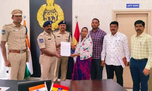 पुलिस परिवारों को सहायता देने के लिए सुरक्षा बीमा योजना: SP Narasimha पुलिस परिवारों को सहायता देने के लिए सुरक्षा बीमा योजना: SP Narasimha