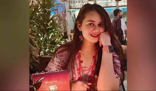 IAS टीना डाबी को बता दिया रील स्टार, अफसर फिर सुर्खियों में आ गईं IAS टीना डाबी को बता दिया रील स्टार, अफसर फिर सुर्खियों में आ गईं